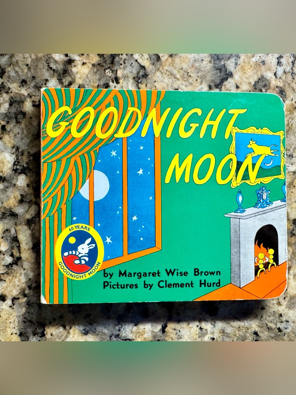 🌙 Goodnight Moon Board Book 📚🐰